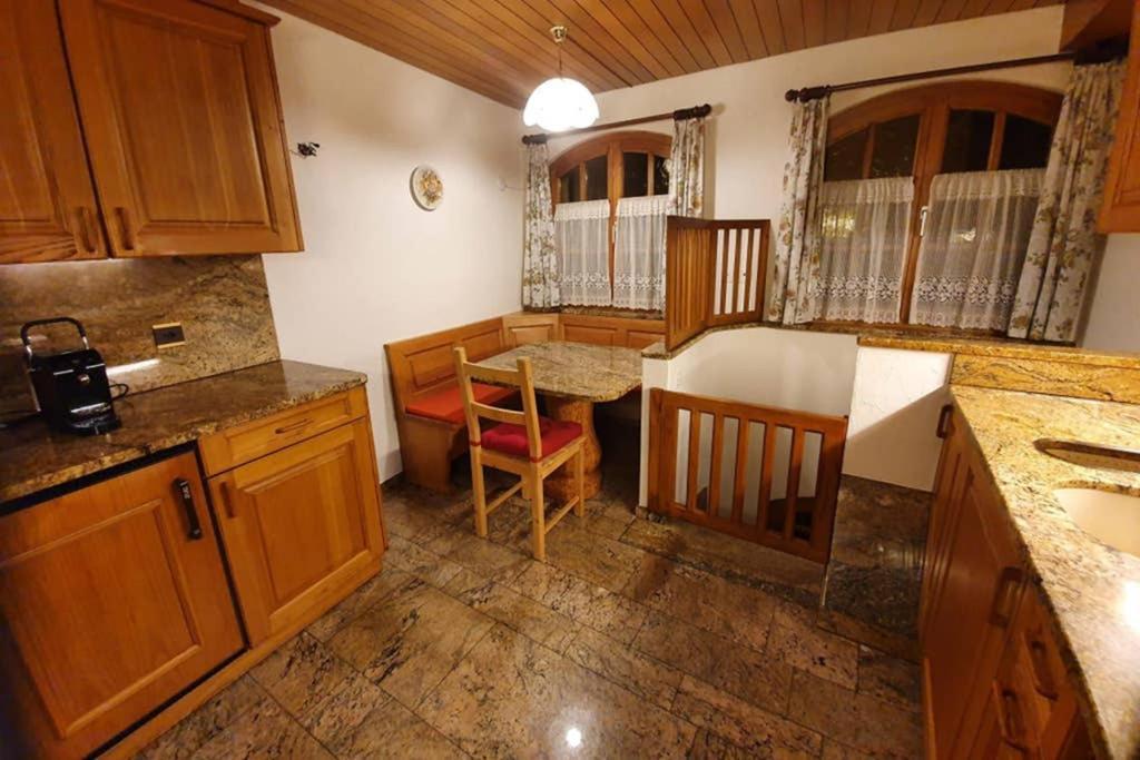 Bezauberndes Haus Fuer Erholsame Ferien Im Puschlav Villa Campascio Екстериор снимка
